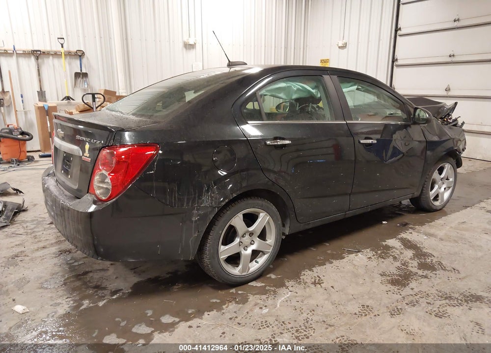 2015 CHEVROLET SONIC VIN: 1G1JE5SB3F4109869