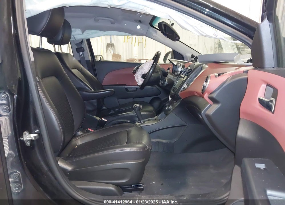 2015 CHEVROLET SONIC VIN: 1G1JE5SB3F4109869