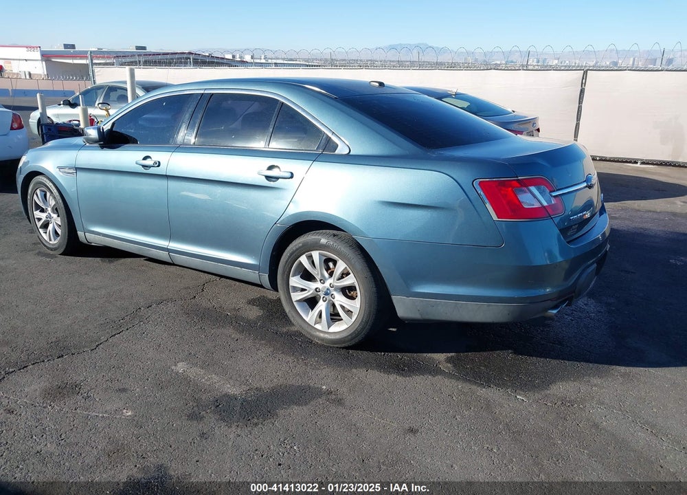 2010 FORD TAURUS VIN: 1FAHP2FWXAG114107