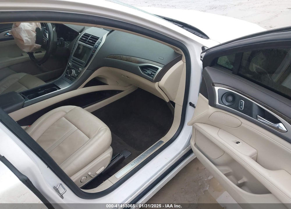2019 LINCOLN MKZ HYBRID VIN: 3LN6L5LU0KR610721