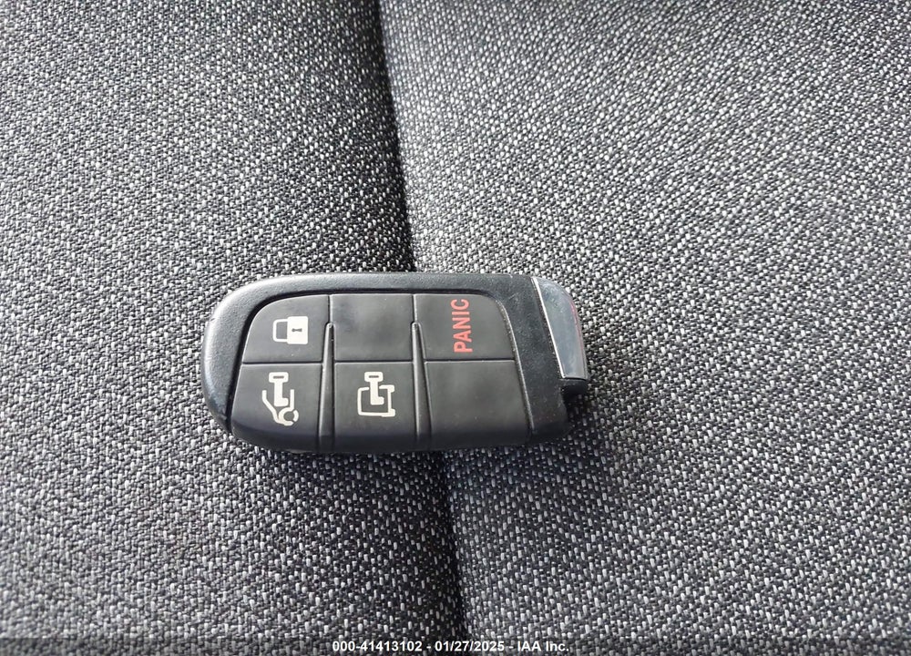2023 RAM PROMASTER 2500 VIN: 3C6LRVDG9PE513330