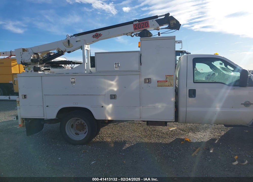 2012 FORD F-550 CHASSIS XL VIN: 1FDUF5HTXCEA83662