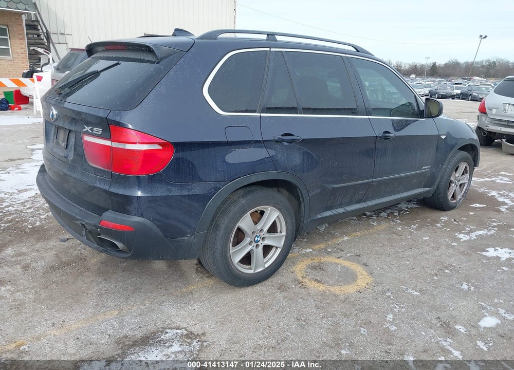 2009 BMW X5 XDRIVE48I VIN: 5UXFE83569L308513