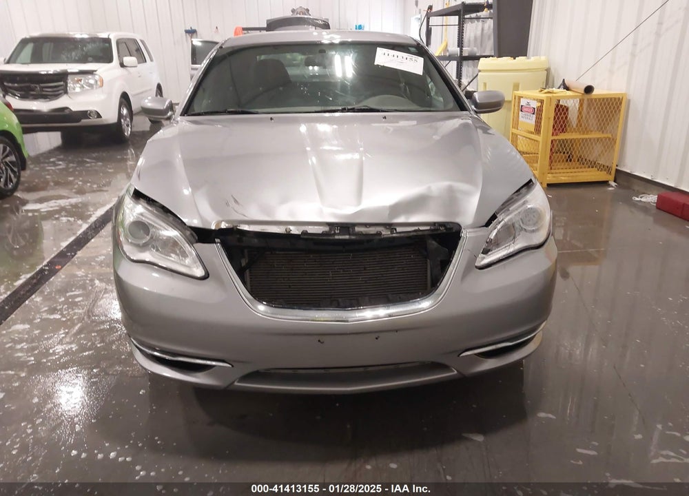 2013 CHRYSLER 200 TOURING VIN: 1C3CCBBB0DN587988