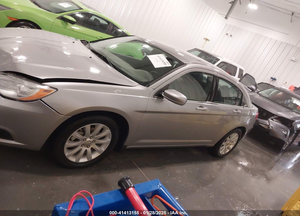 2013 CHRYSLER 200 TOURING VIN: 1C3CCBBB0DN587988