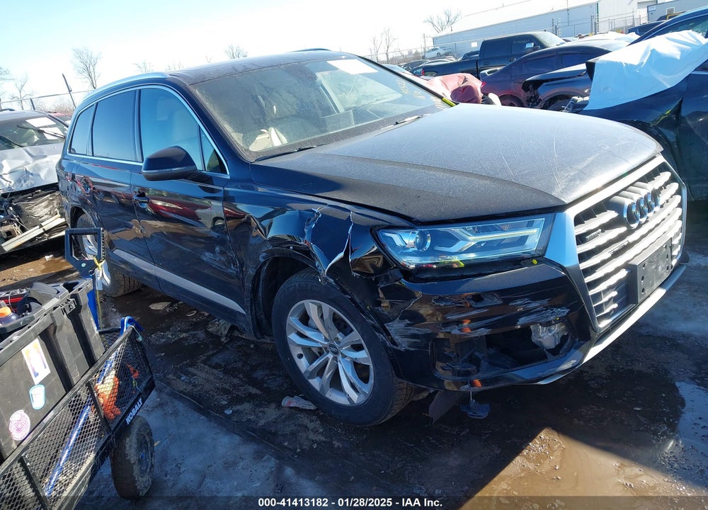 2017 AUDI Q7 3.0T PREMIUM VIN: WA1LAAF79HD027748