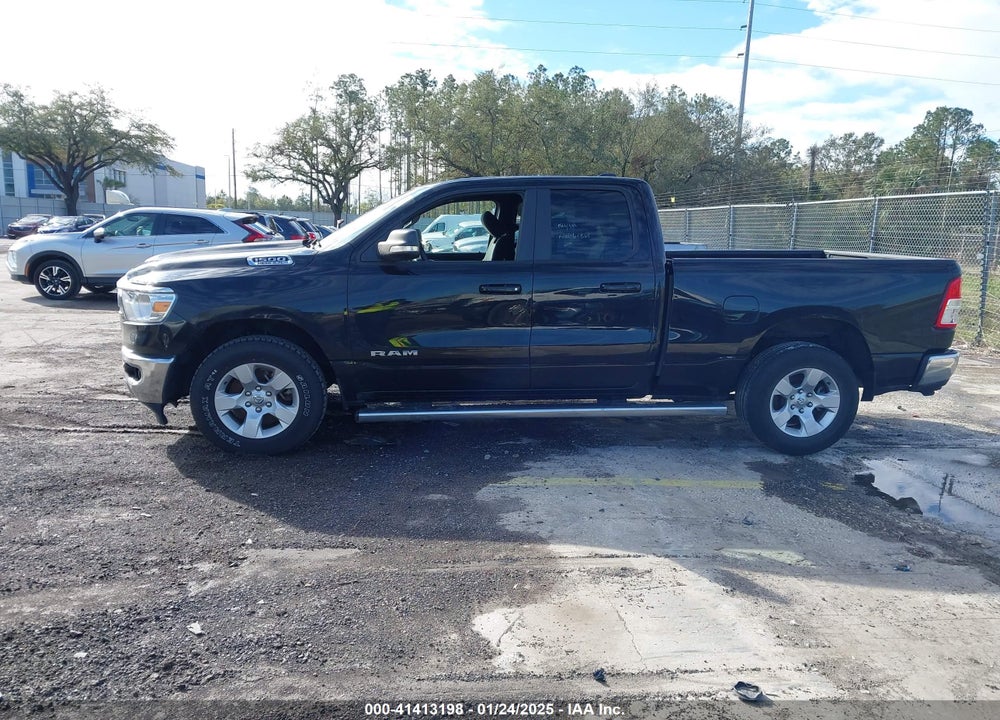 2022 RAM 1500 BIG HORN 4X2 6'4 BOX VIN: 1C6RREBT3NN290964