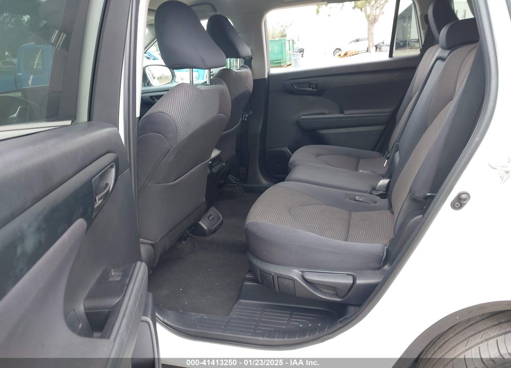 2023 TOYOTA HIGHLANDER LE VIN: 5TDKDRAH7PS016578