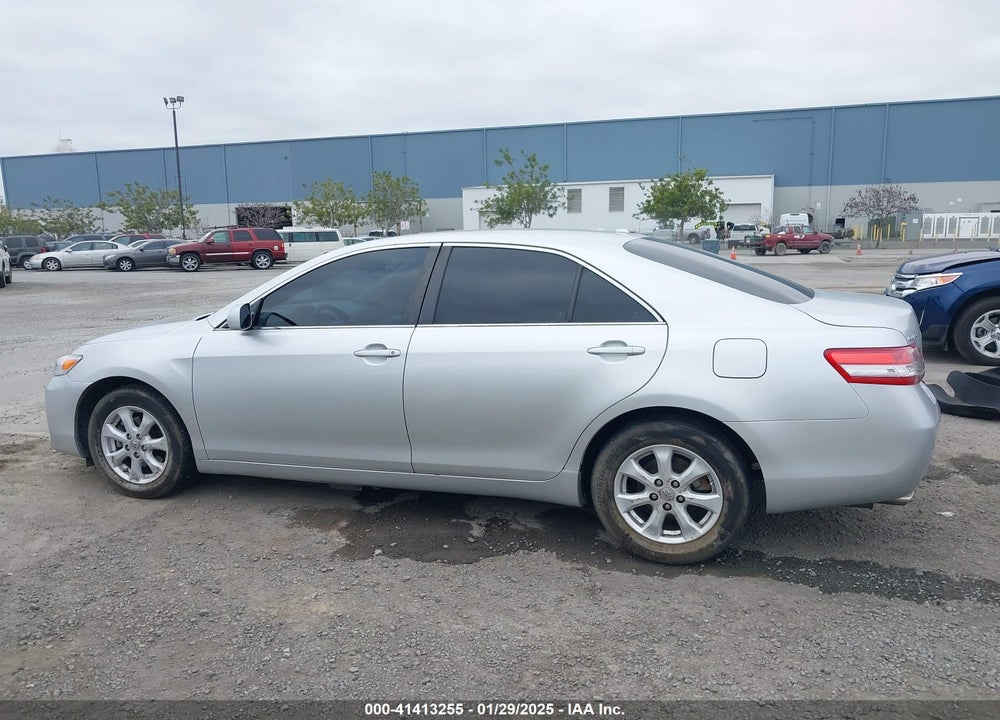 2011 TOYOTA CAMRY VIN: 4T1BK3EK9BU124564