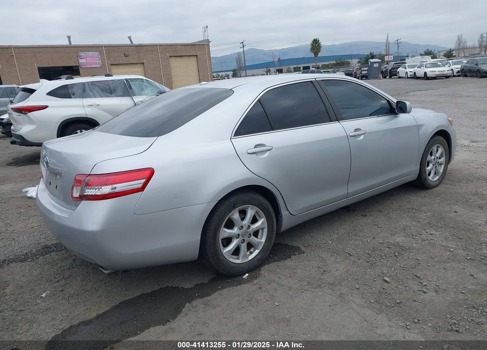 2011 TOYOTA CAMRY VIN: 4T1BK3EK9BU124564