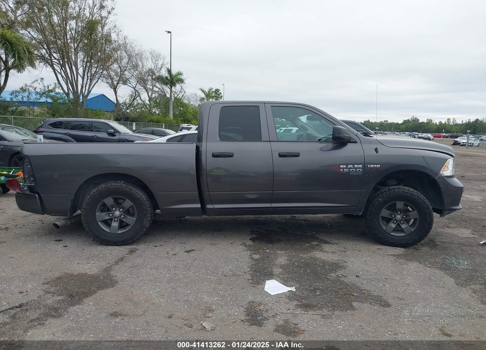 2019 RAM 1500 CLASSIC VIN: 1C6RR7FT4KS636345
