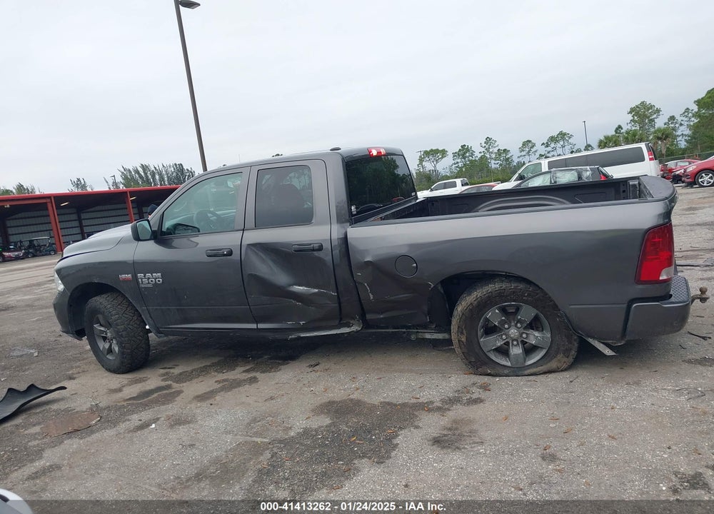 2019 RAM 1500 CLASSIC VIN: 1C6RR7FT4KS636345
