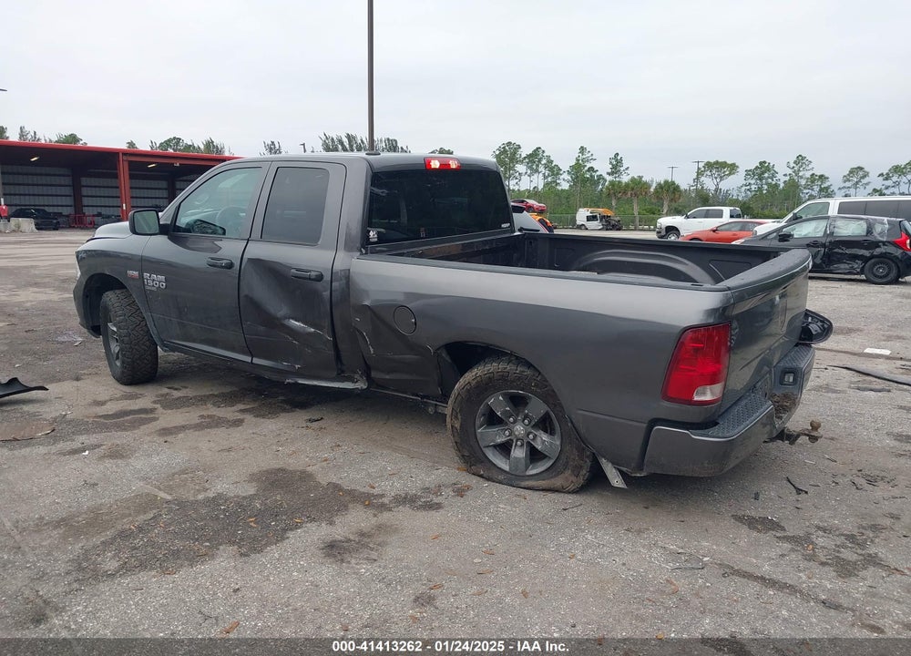 2019 RAM 1500 CLASSIC VIN: 1C6RR7FT4KS636345