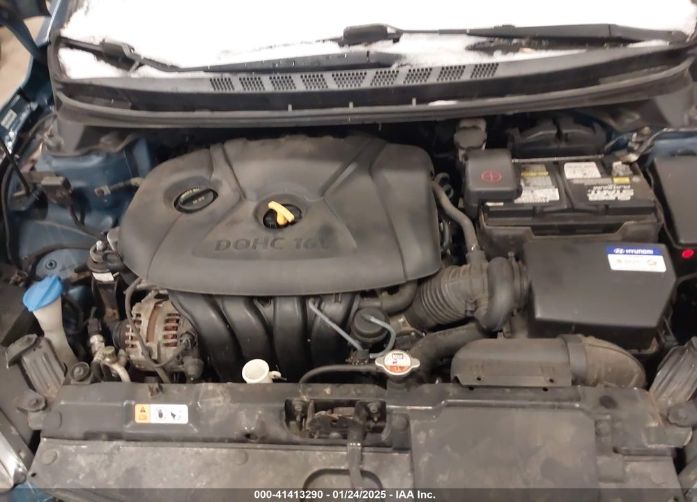 2014 HYUNDAI ELANTRA VIN: KMHDH4AEXEU139124