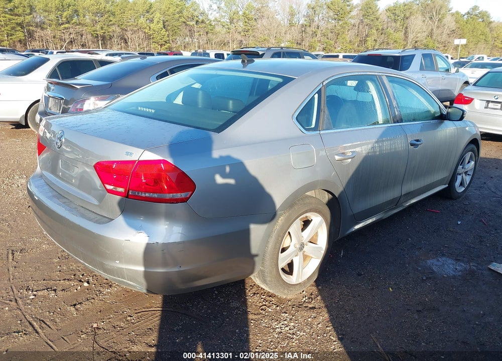 2013 VOLKSWAGEN PASSAT VIN: 1VWBP7A30DC127371