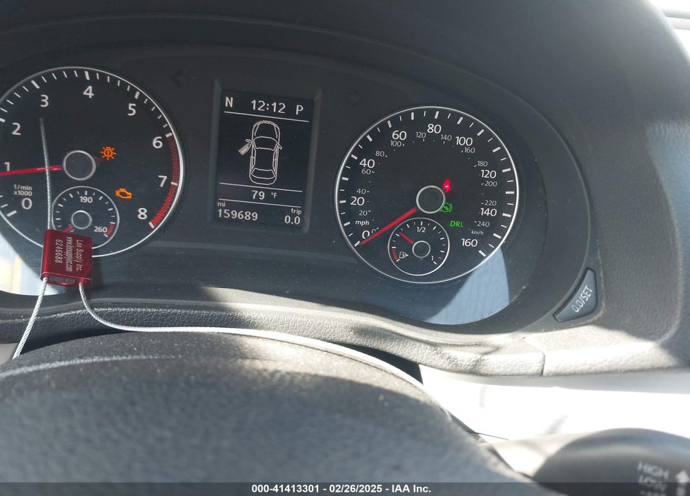 2013 VOLKSWAGEN PASSAT VIN: 1VWBP7A30DC127371