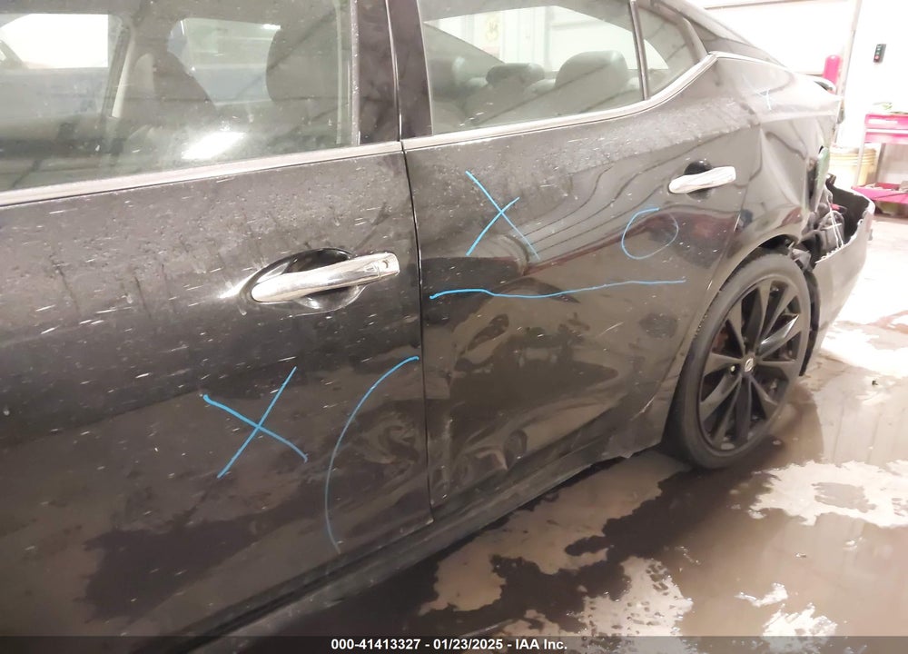 2017 NISSAN MAXIMA VIN: 1N4AA6AP5HC384292