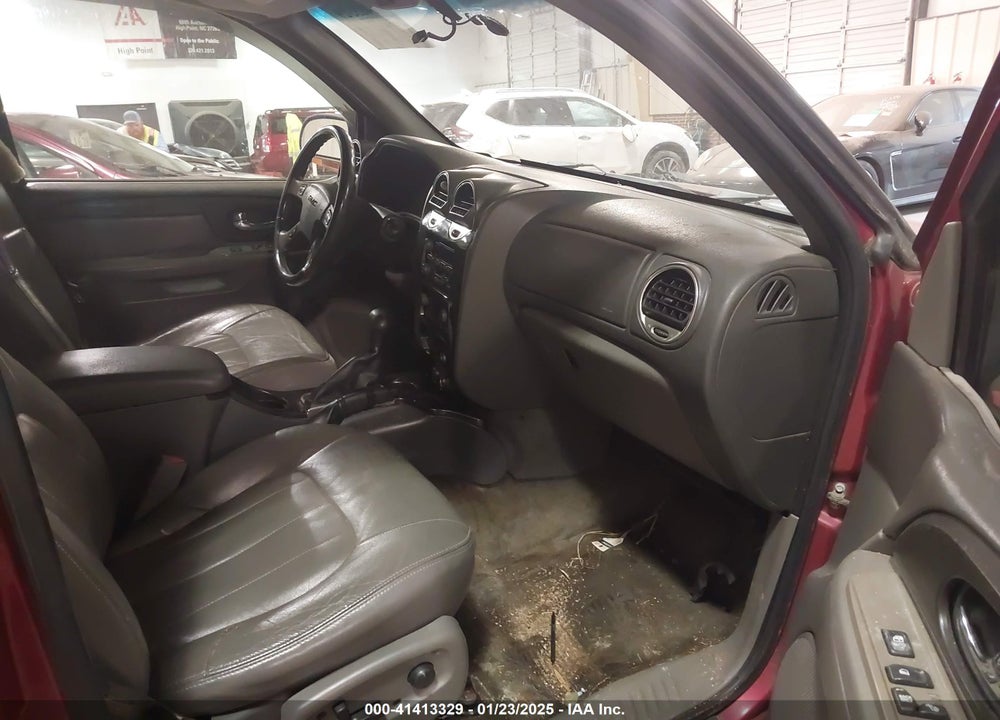 2004 GMC ENVOY XUV SLT VIN: 1GKET12P146179444