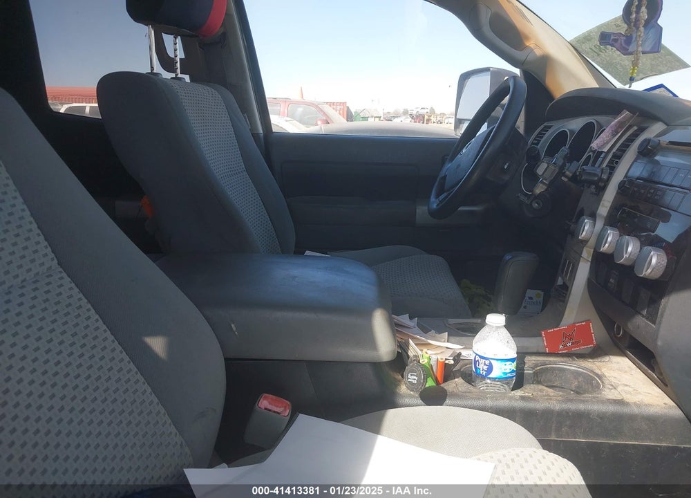 2007 TOYOTA TUNDRA SR5 5.7L V8 VIN: 5TFSV54127X004627