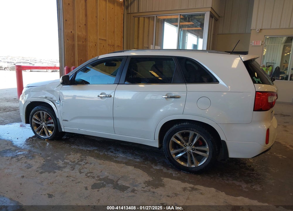2014 KIA SORENTO VIN: 5XYKWDA72EG438837