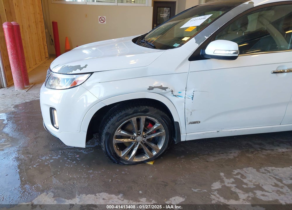 2014 KIA SORENTO VIN: 5XYKWDA72EG438837