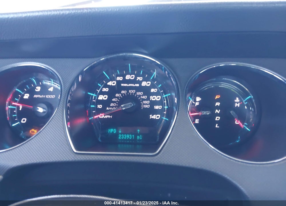2010 FORD TAURUS SE VIN: 1FAHP2DW0AG165859