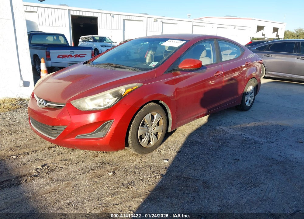 2016 HYUNDAI ELANTRA VIN: 5NPDH4AE0GH743606
