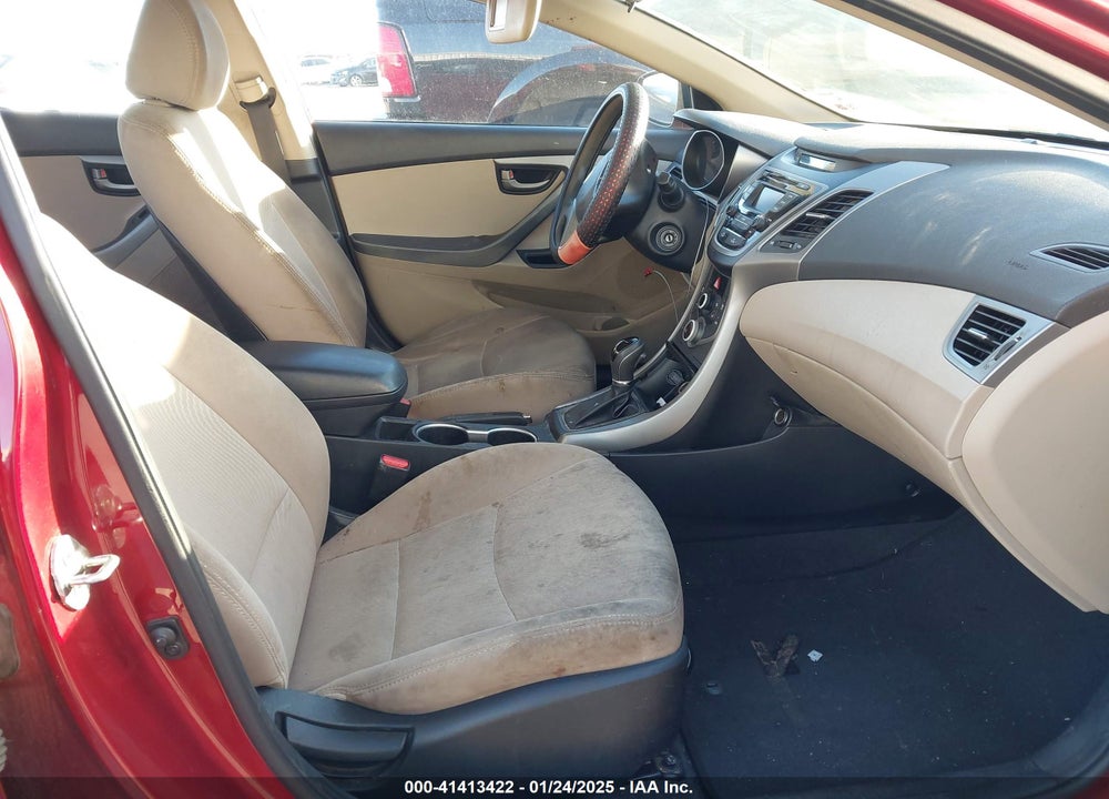 2016 HYUNDAI ELANTRA VIN: 5NPDH4AE0GH743606