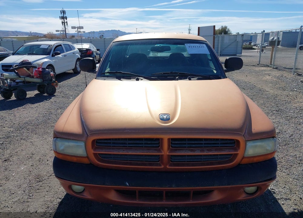 2000 DODGE DAKOTA SLT/SPORT VIN: 1B7GL2AN4YS634889