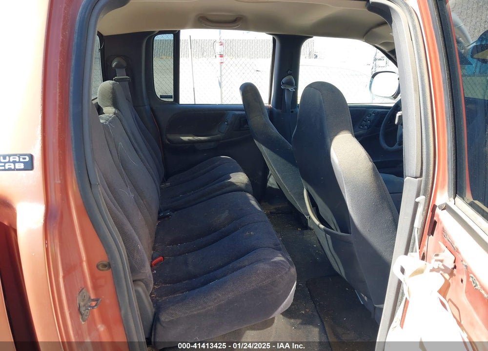 2000 DODGE DAKOTA SLT/SPORT VIN: 1B7GL2AN4YS634889