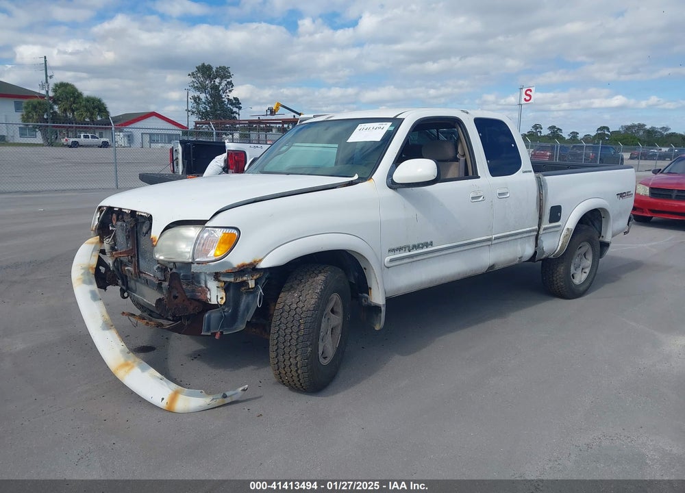 2000 TOYOTA TUNDRA LTD V8 VIN: 5TBBT4816YS085075