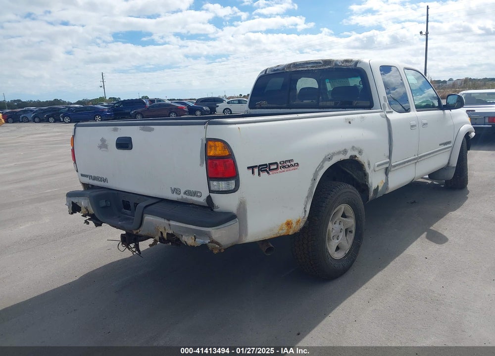 2000 TOYOTA TUNDRA LTD V8 VIN: 5TBBT4816YS085075