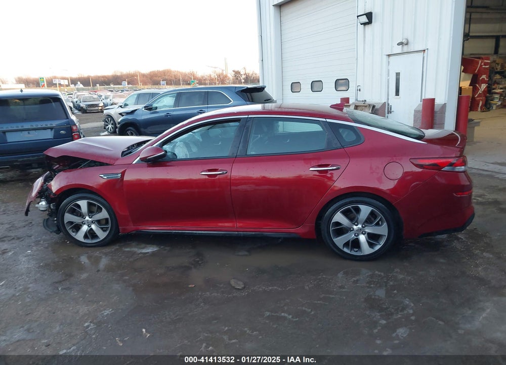 2019 KIA OPTIMA S VIN: 5XXGT4L35KG331550