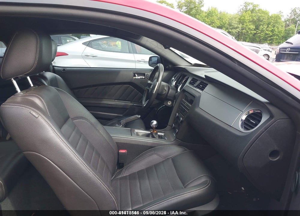 2011 FORD MUSTANG VIN: 1ZVBP8CF1B5103322
