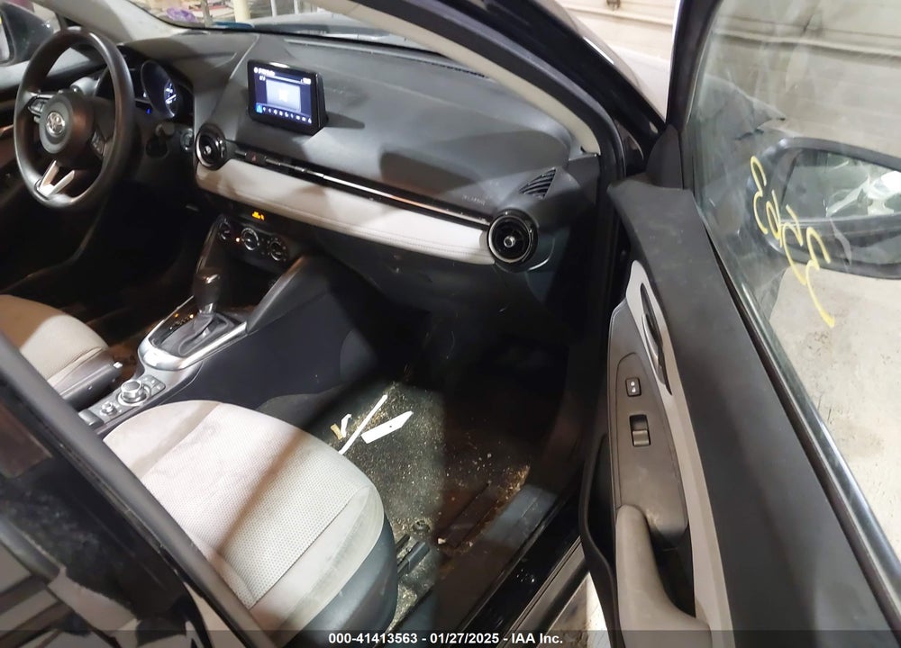 2020 TOYOTA YARIS VIN: 3MYDLBJV9LY703591