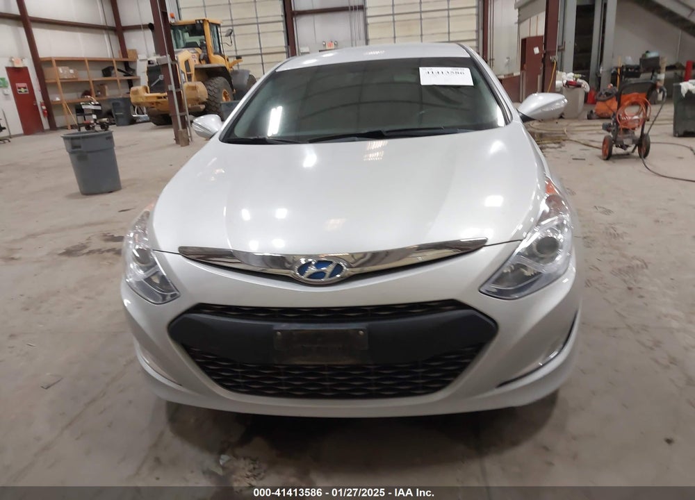 2015 HYUNDAI SONATA HYBRID VIN: KMHEC4A44FA139701