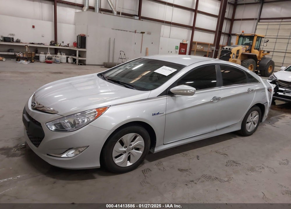 2015 HYUNDAI SONATA HYBRID VIN: KMHEC4A44FA139701