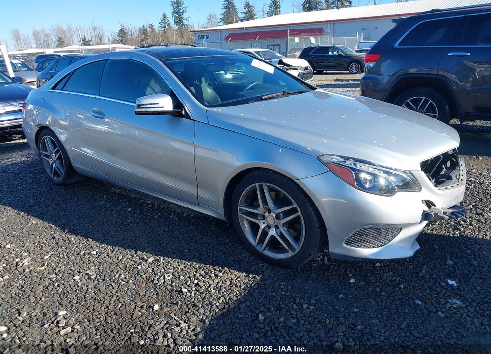 2014 MERCEDES-BENZ E 350 4MATIC VIN: WDDKJ8JB5EF266127