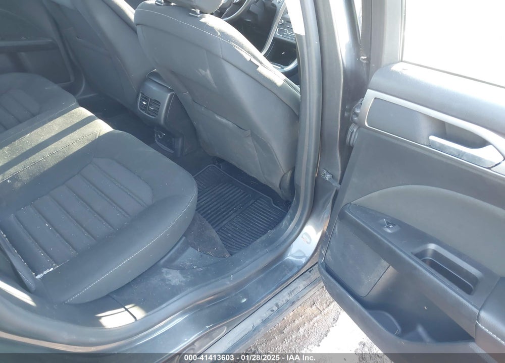 2018 FORD FUSION HYBRID VIN: 3FA6P0LU9JR279556