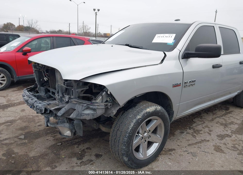 2018 RAM 1500 VIN: 3C6RR6KT9JG250686