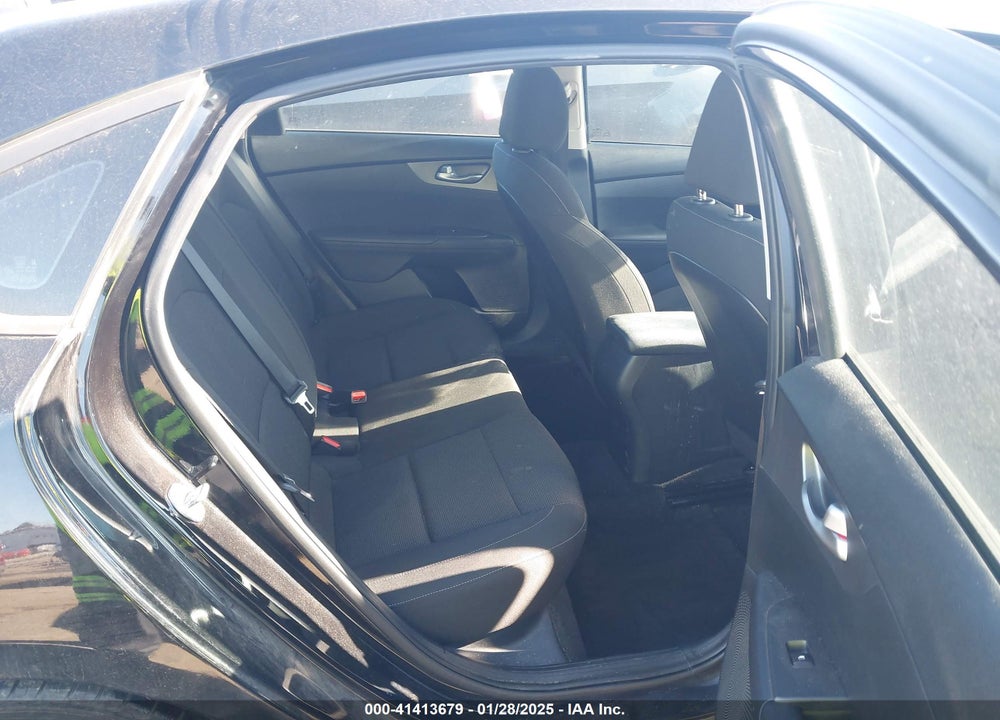2020 KIA FORTE VIN: 3KPF24AD1LE185832