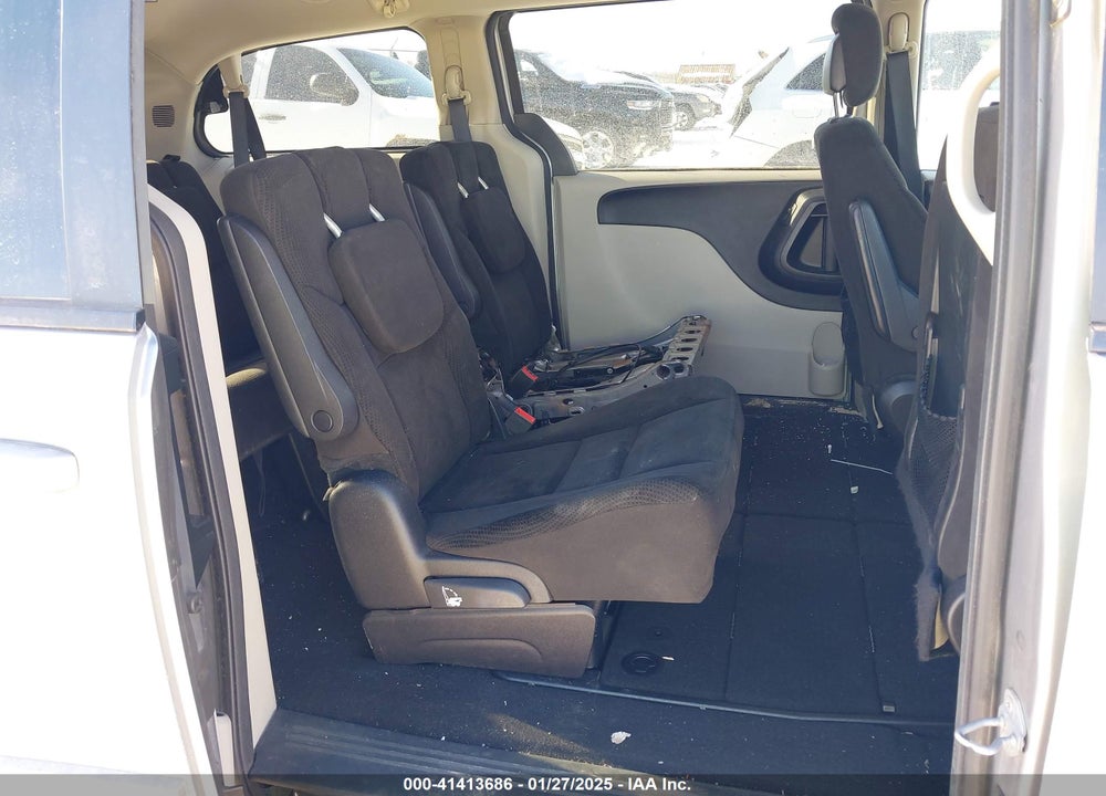 2016 DODGE GRAND CARAVAN VIN: 2C4RDGCG5GR339253