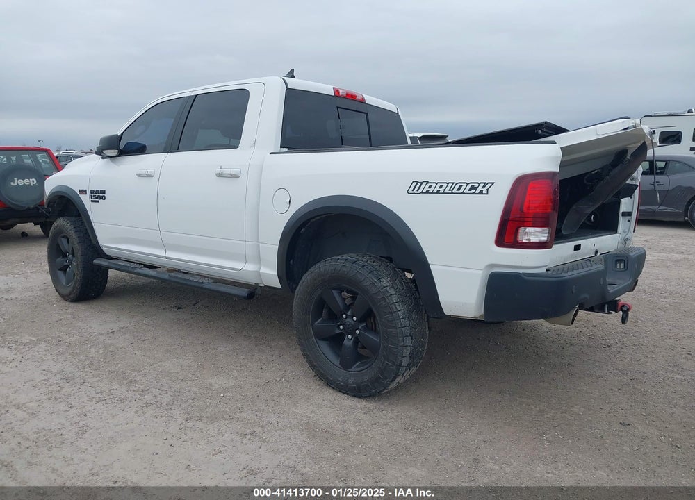 2019 RAM 1500 CLASSIC VIN: 1C6RR7LT1KS715220