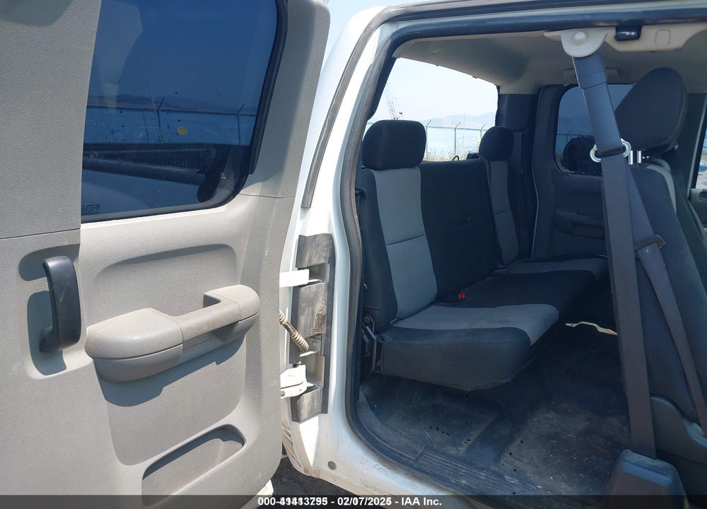 2009 CHEVROLET SILVERADO 2500HD WORK TRUCK VIN: 1GCHK49KX9E143384