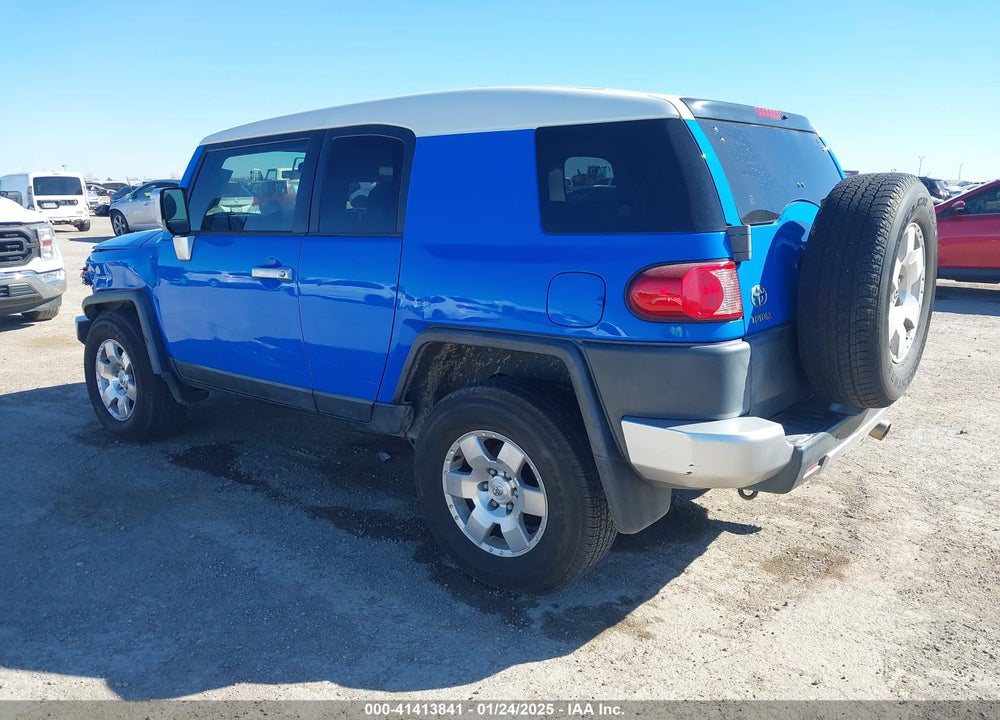 2007 TOYOTA FJ CRUISER VIN: JTEBU11F770094146