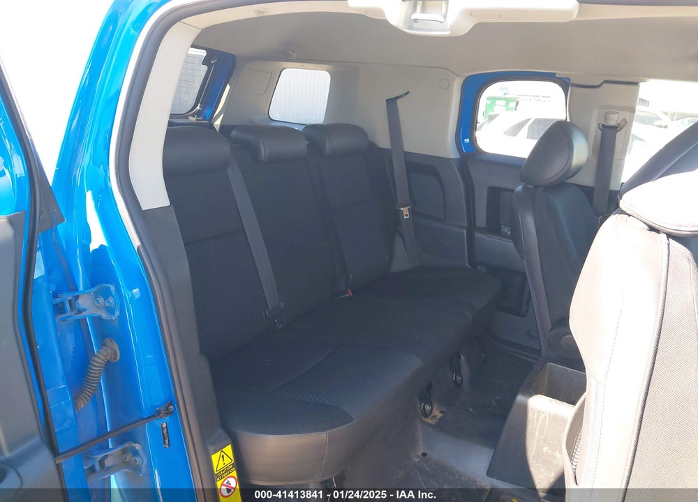 2007 TOYOTA FJ CRUISER VIN: JTEBU11F770094146