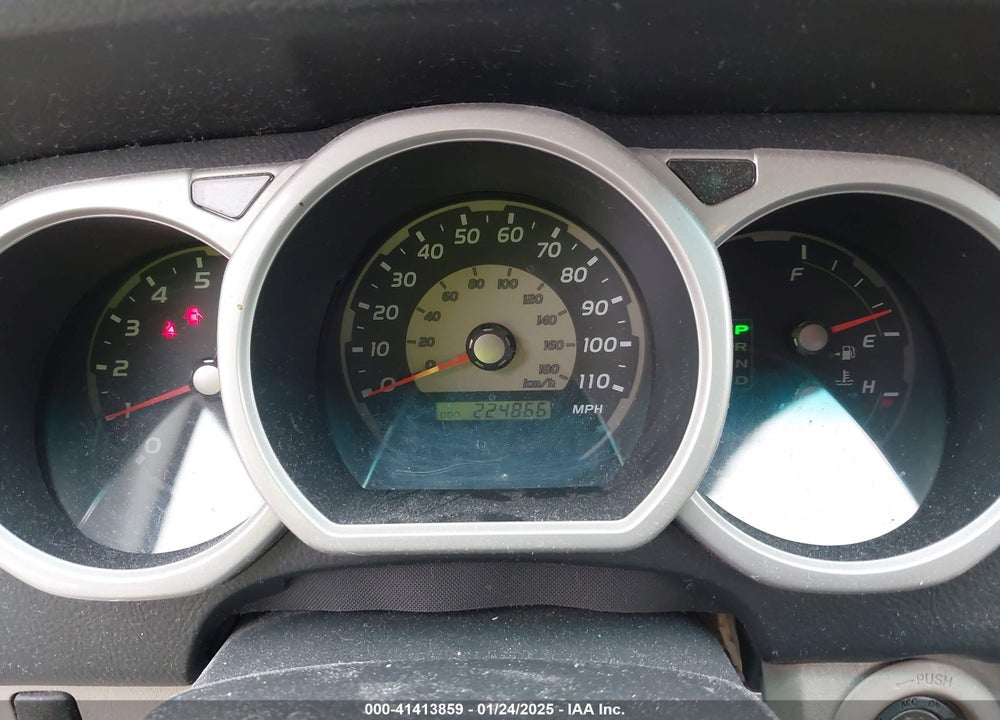 2004 TOYOTA 4RUNNER SR5 V6 VIN: JTEBU14R648025807