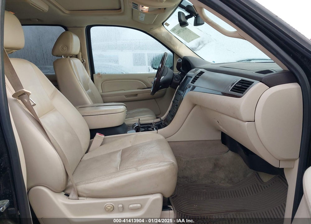 2008 CADILLAC ESCALADE ESV STANDARD VIN: 1GYFK66878R196816
