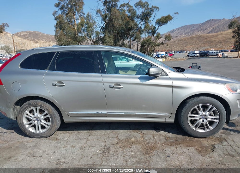 2016 VOLVO XC60 T5 DRIVE-E PLATINUM VIN: YV440MDM9G2836357