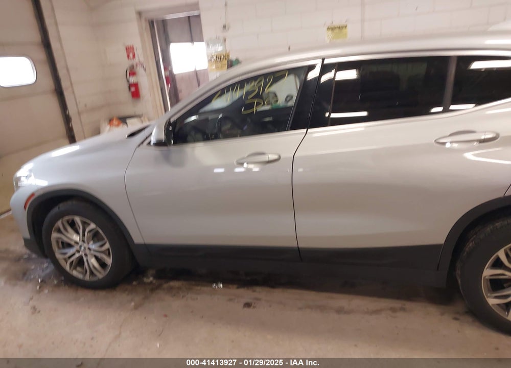 2018 BMW X2 VIN: WBXYJ5C38JEF76920